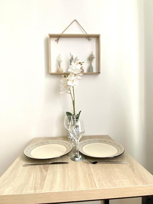 Paris Gentilly Appartement Tout Equipe - Rer B Ngoại thất bức ảnh