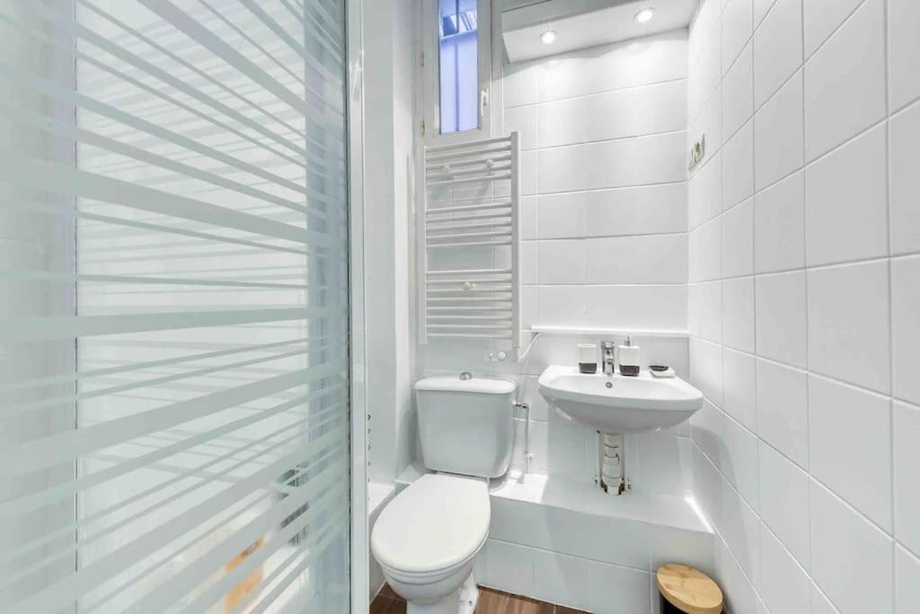 Paris Gentilly Appartement Tout Equipe - Rer B Ngoại thất bức ảnh